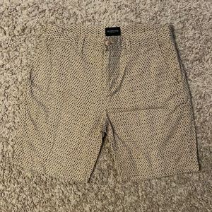 Obey propaganda shorts 8.5” inseam